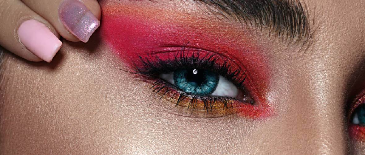 Captivating Eyes: Eye Makeup Tips